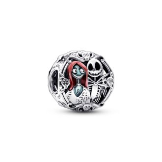 792292C01 - Sterling silver charm